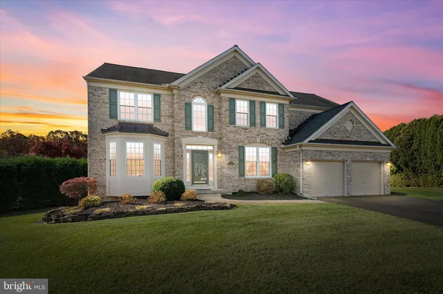 $750,000 | 7 Warbler Court, Newark, DE 19711