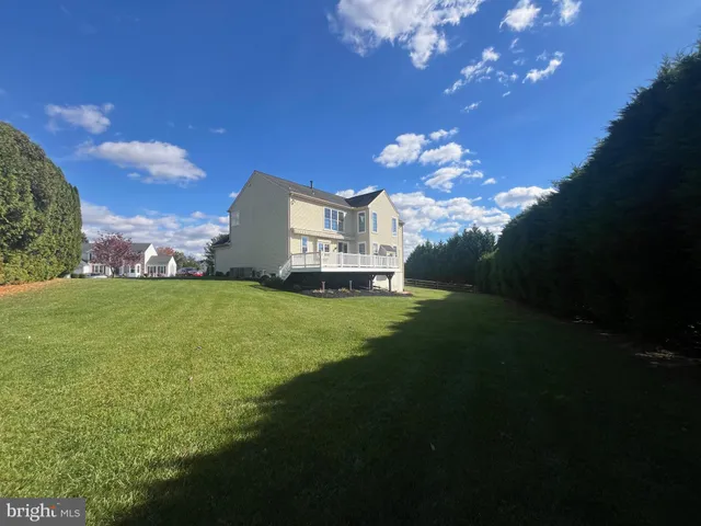 $750,000 | 7 Warbler Court, Newark, DE 19711