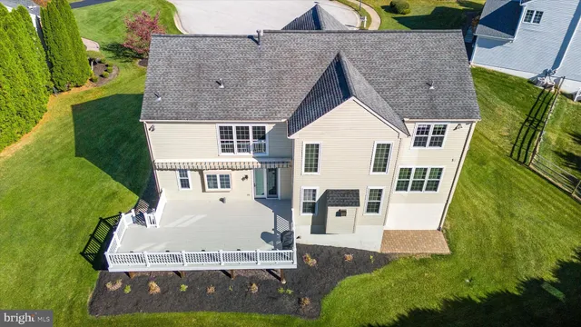 $750,000 | 7 Warbler Court, Newark, DE 19711