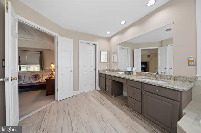 $750,000 | 7 Warbler Court, Newark, DE 19711