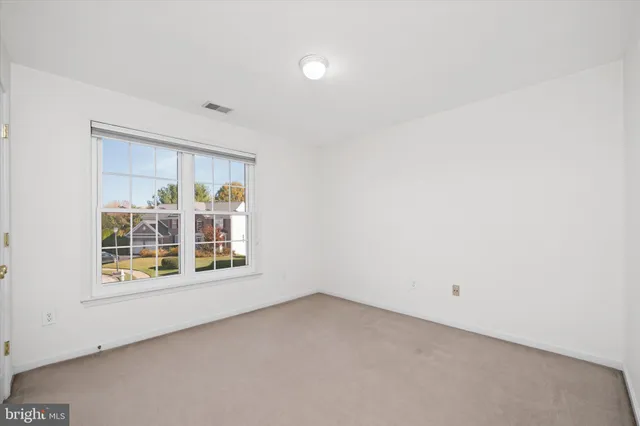 $750,000 | 7 Warbler Court, Newark, DE 19711