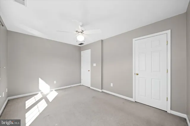 $750,000 | 7 Warbler Court, Newark, DE 19711