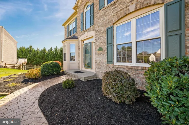 $750,000 | 7 Warbler Court, Newark, DE 19711