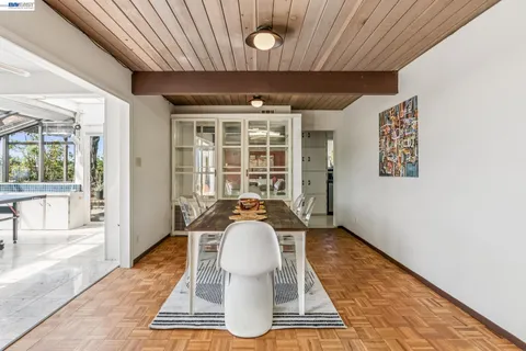 $1,350,000 | 8077 Shay Drive, Oakland, CA 94605
