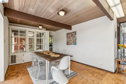 $1,350,000 | 8077 Shay Drive, Oakland, CA 94605