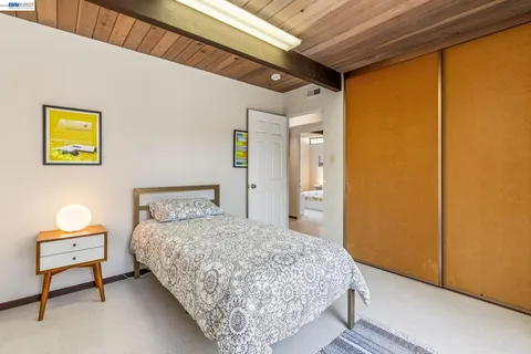 $1,350,000 | 8077 Shay Drive, Oakland, CA 94605