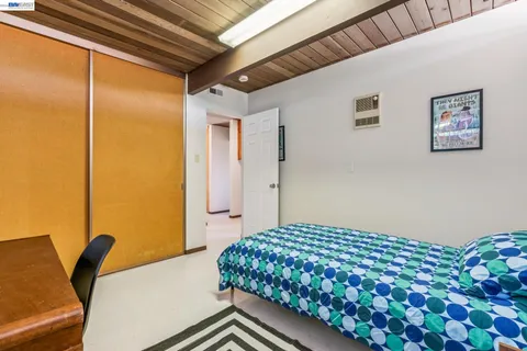 $1,350,000 | 8077 Shay Drive, Oakland, CA 94605