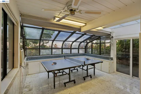 $1,350,000 | 8077 Shay Drive, Oakland, CA 94605