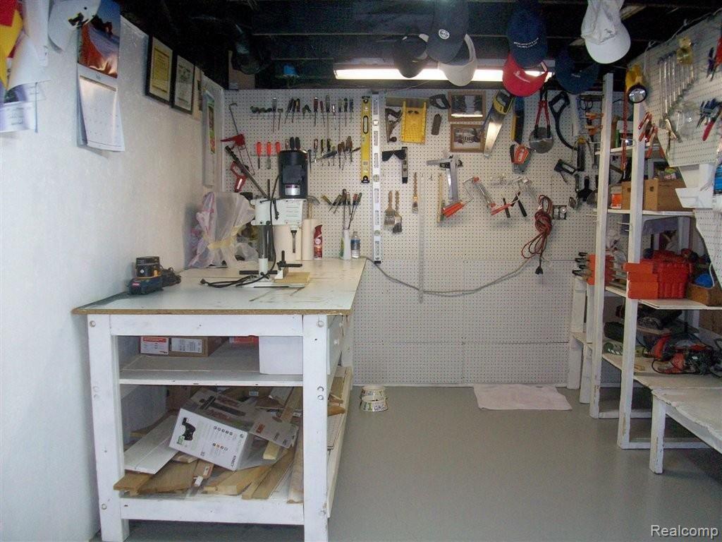 848 Aspen Court Rochester, MI 48307 - Photo 20 of 25 aspen work room bsmt.jpg