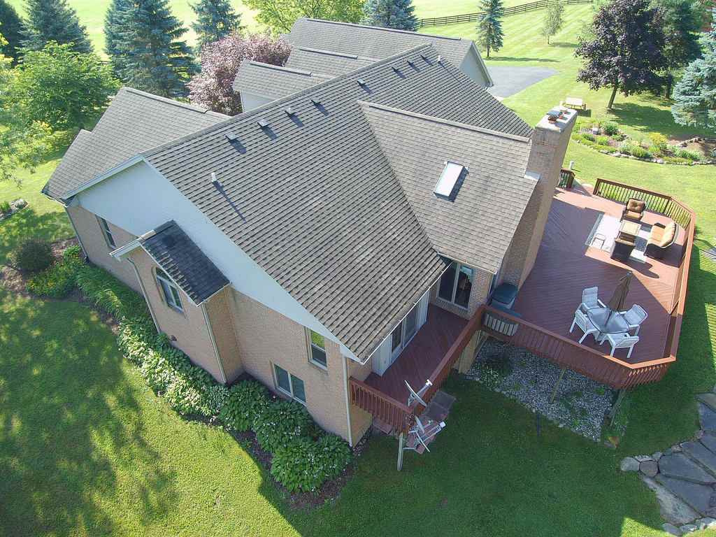 4703 Lake George Road Oxford, MI 48370 - Photo 52 of 72 31389748-51.JPG