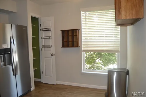 $1,600 | 1937 Greenpoint Drive, Unit 203, Kirkwood, MO 63122