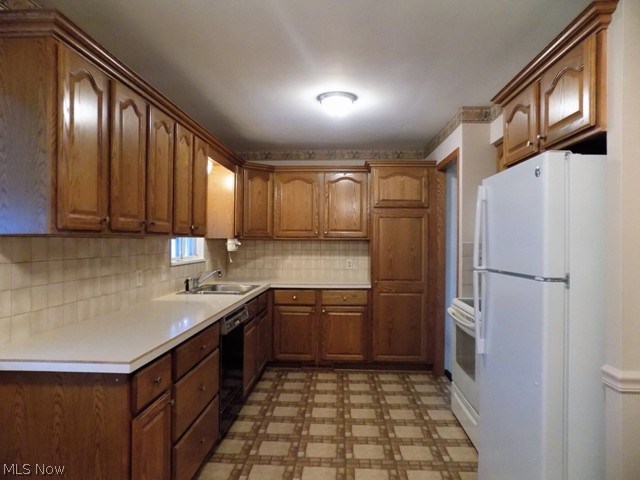 9457 Roxbury Road Parma Heights, OH 44130 - Photo 2 of 11 Gallery Image 2