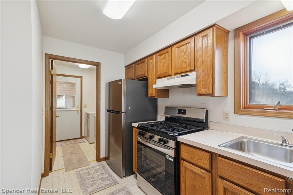 13875 Neal Road Davisburg, MI 48350 - Photo 15 of 60 Gallery Image 15