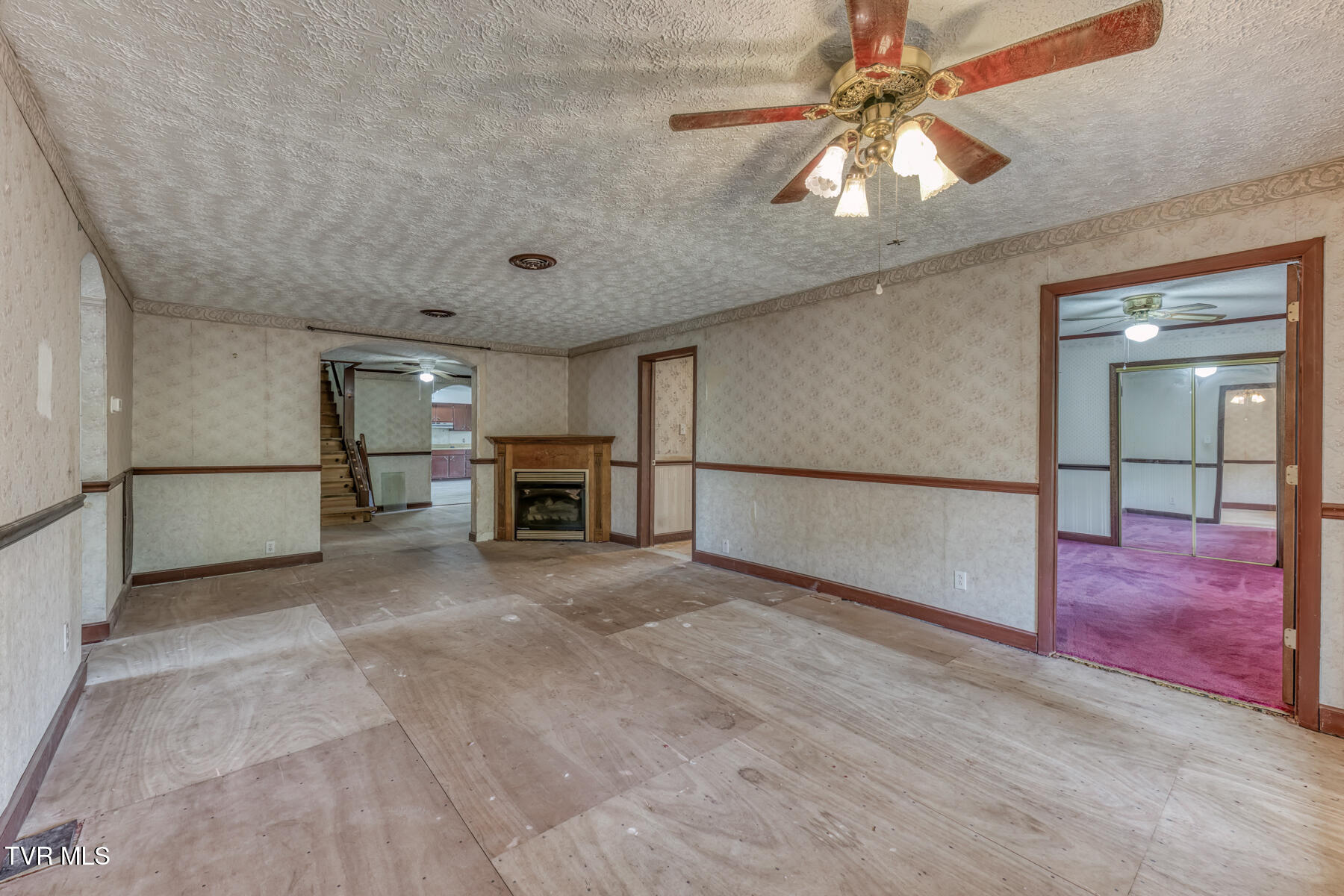 16905 Kingsport Highway Fall Branch, TN 37656 - Photo 18 of 81 16905 Kingsport Hwy-16