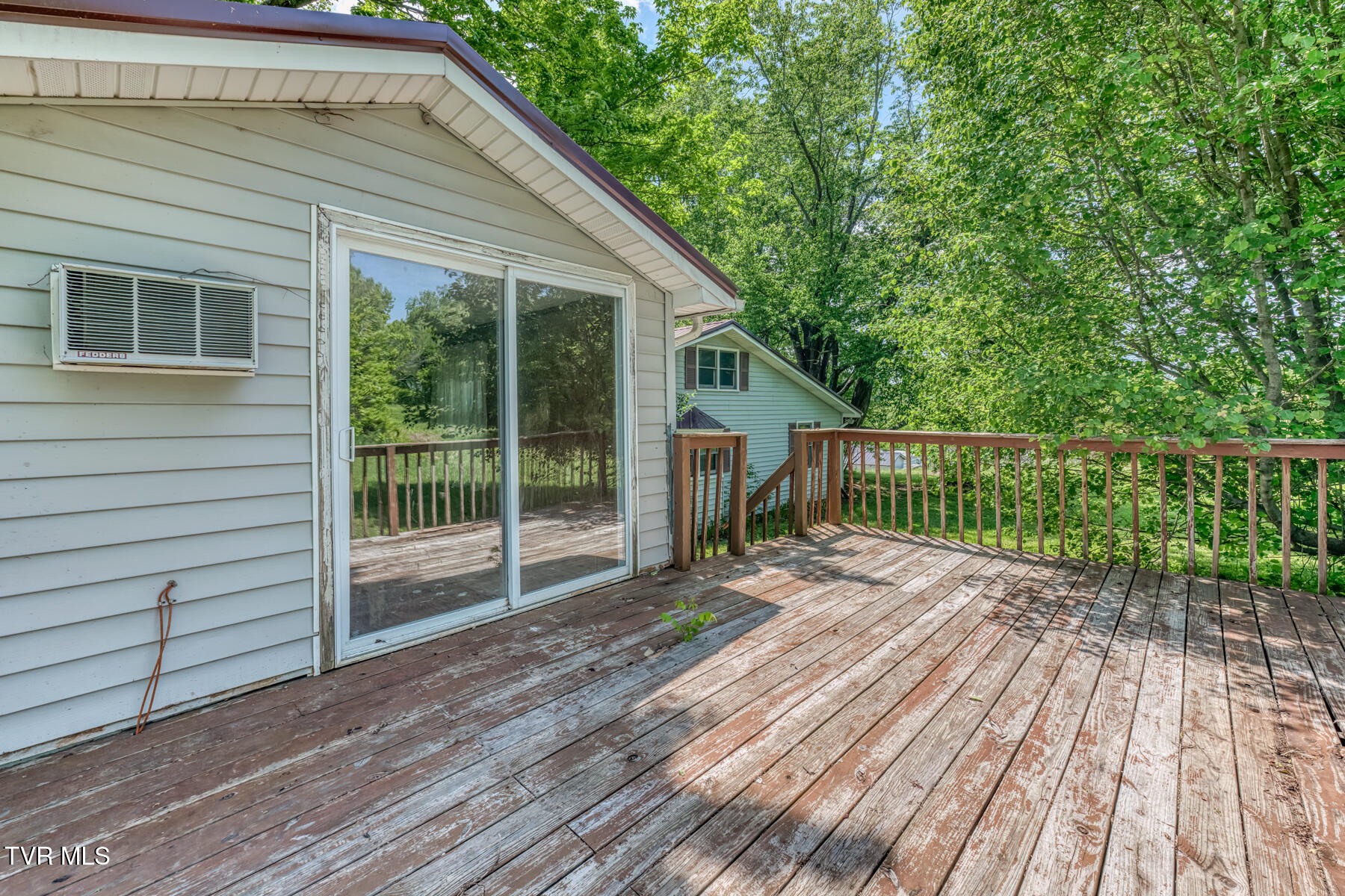 16905 Kingsport Highway Fall Branch, TN 37656 - Photo 56 of 81 16905 Kingsport Hwy-58