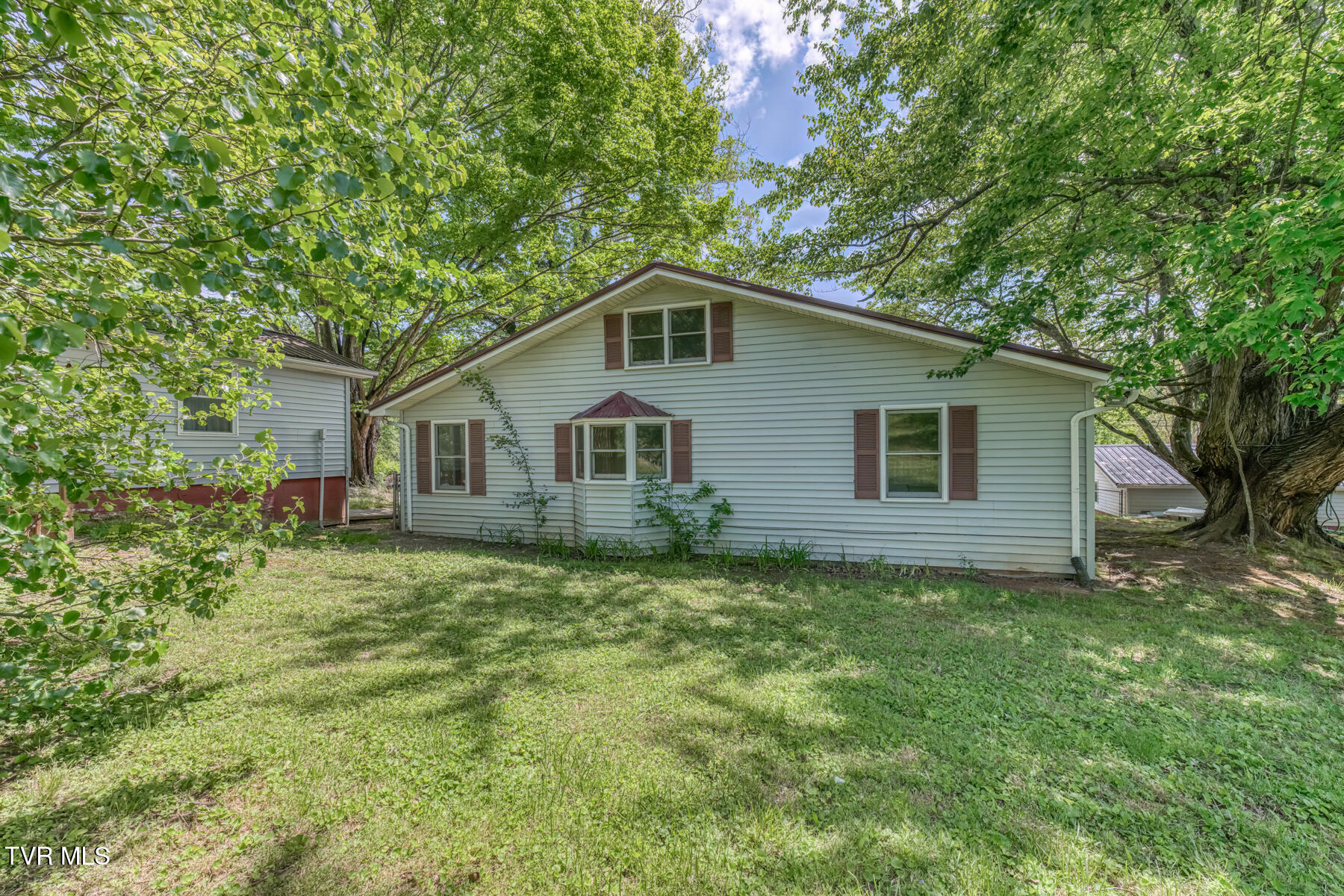 16905 Kingsport Highway Fall Branch, TN 37656 - Photo 58 of 81 16905 Kingsport Hwy-61