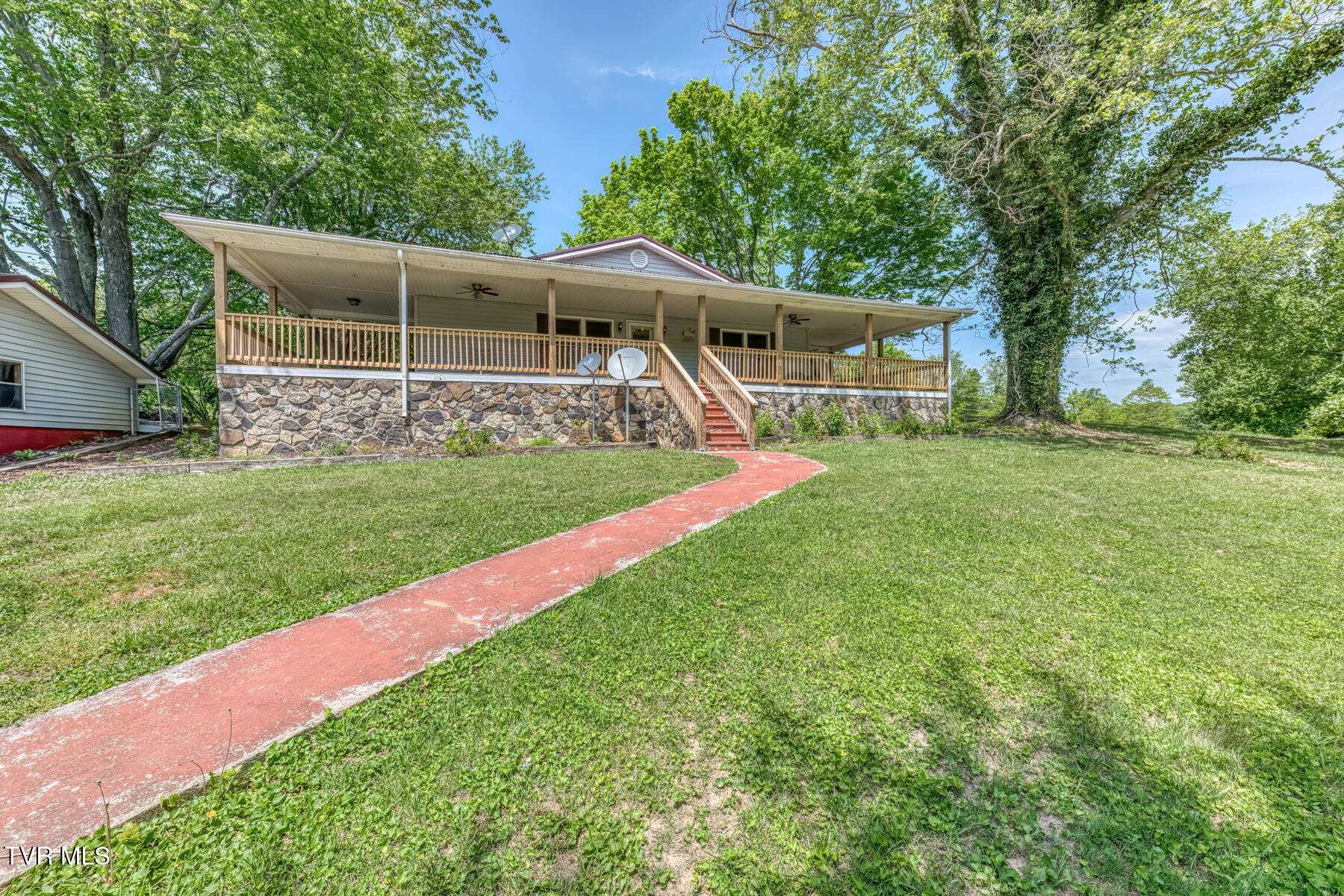 16905 Kingsport Highway Fall Branch, TN 37656 - Photo 68 of 81 16905 Kingsport Hwy-71