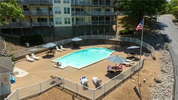 $310,000 | 1481 Ledges Drive, Unit 1012, Osage Beach, MO 65065