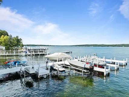 $10,995,000 | W2908 Walcowis Drive, Linn, WI 53147