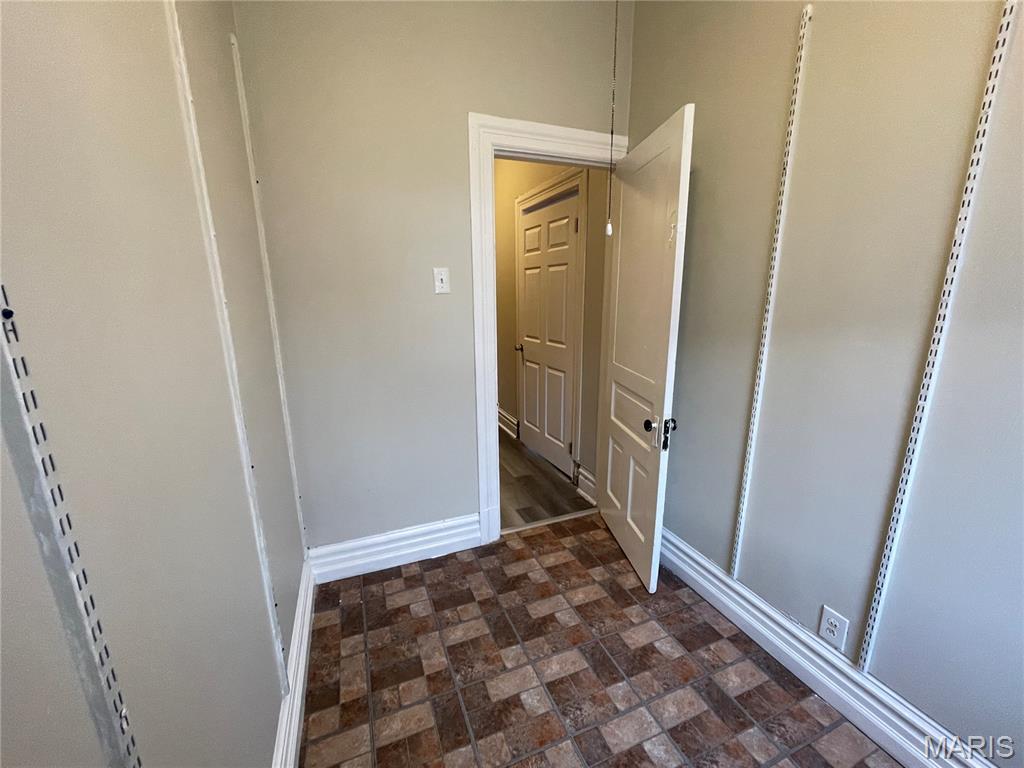 4656 Virginia Avenue St. Louis, MO 63111 - Photo 20 of 23