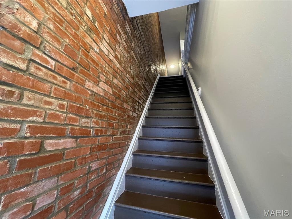 4656 Virginia Avenue St. Louis, MO 63111 - Photo 7 of 23