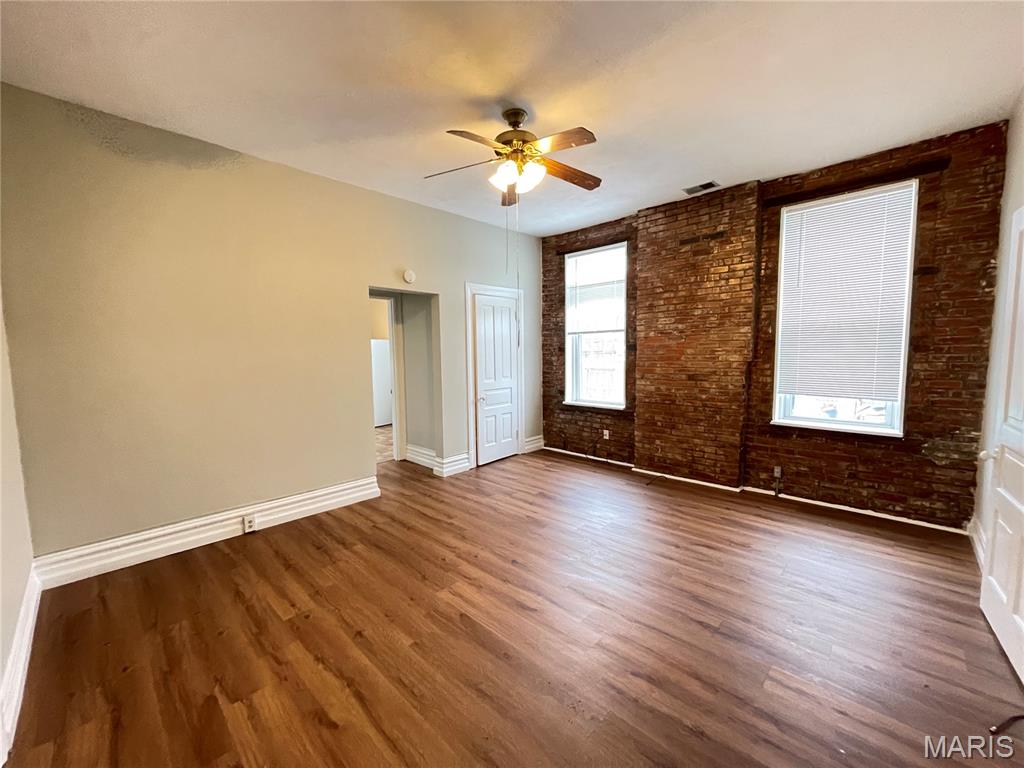 4656 Virginia Avenue St. Louis, MO 63111 - Photo 10 of 23