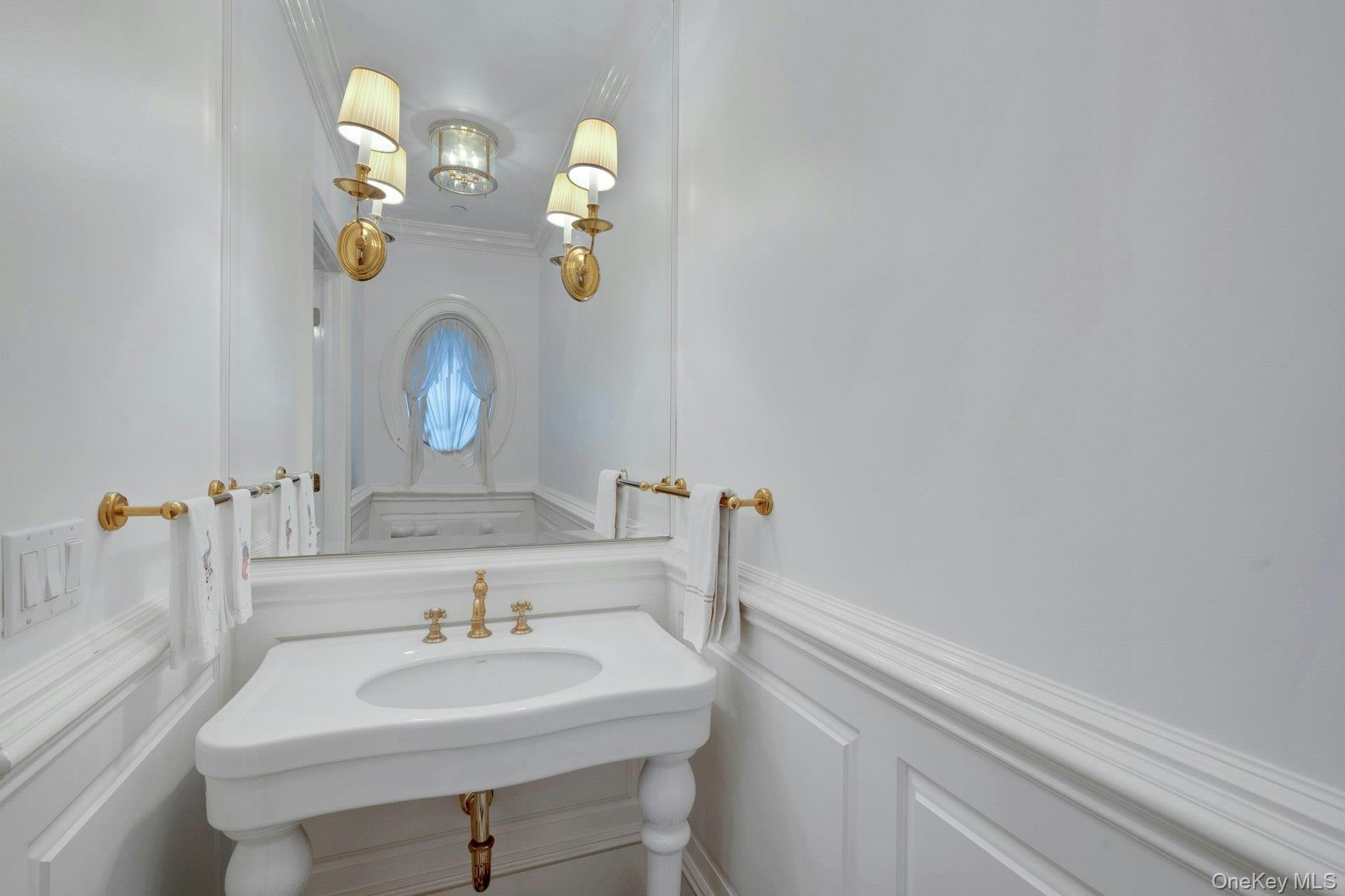 1 Garden Road Scarsdale, NY 10583 - Photo 14 of 47