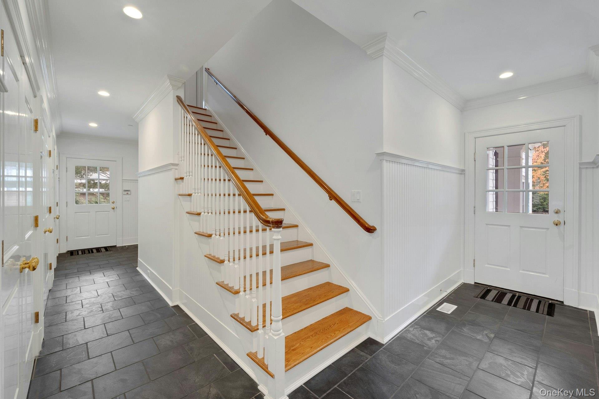 1 Garden Road Scarsdale, NY 10583 - Photo 15 of 47