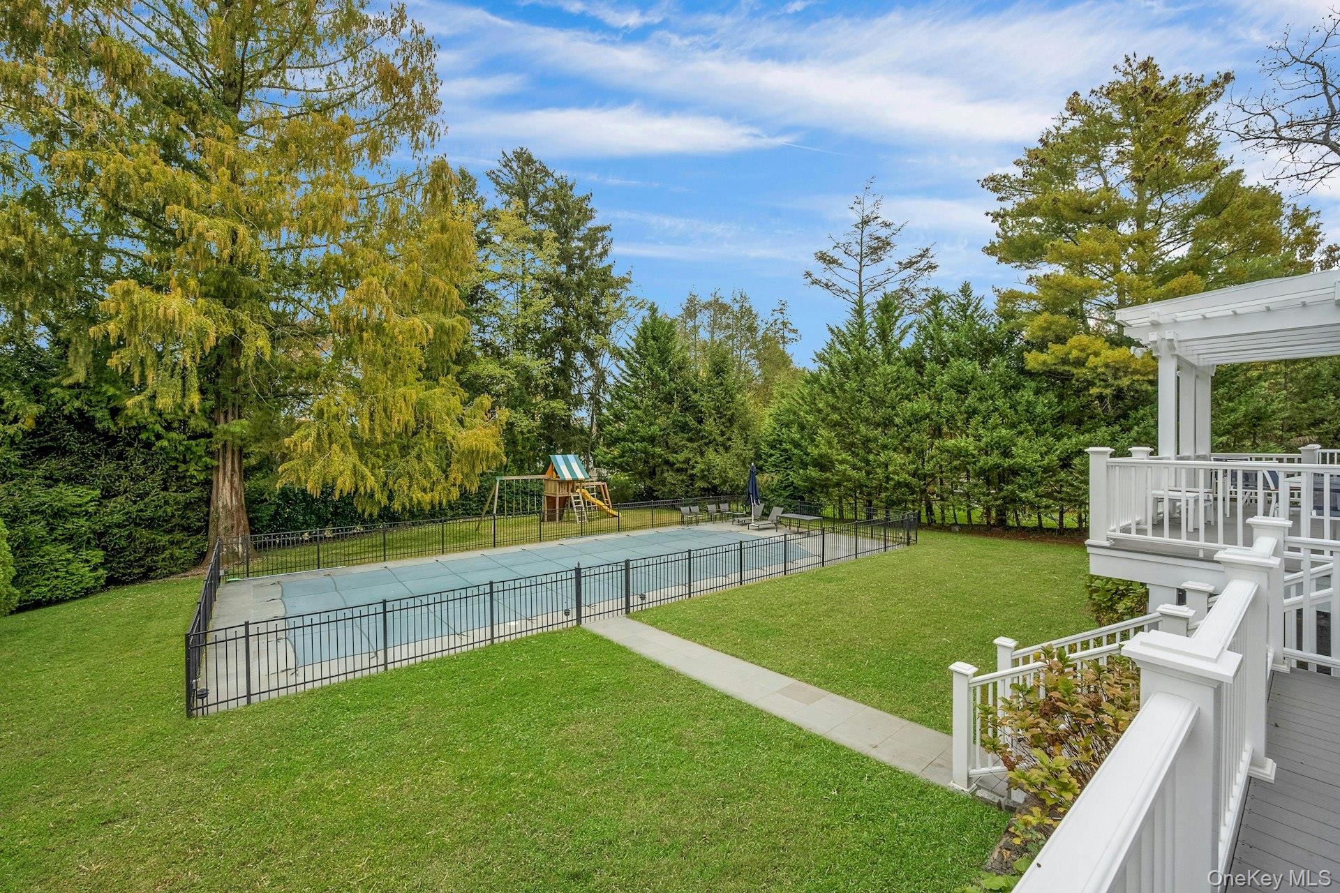 1 Garden Road Scarsdale, NY 10583 - Photo 37 of 47