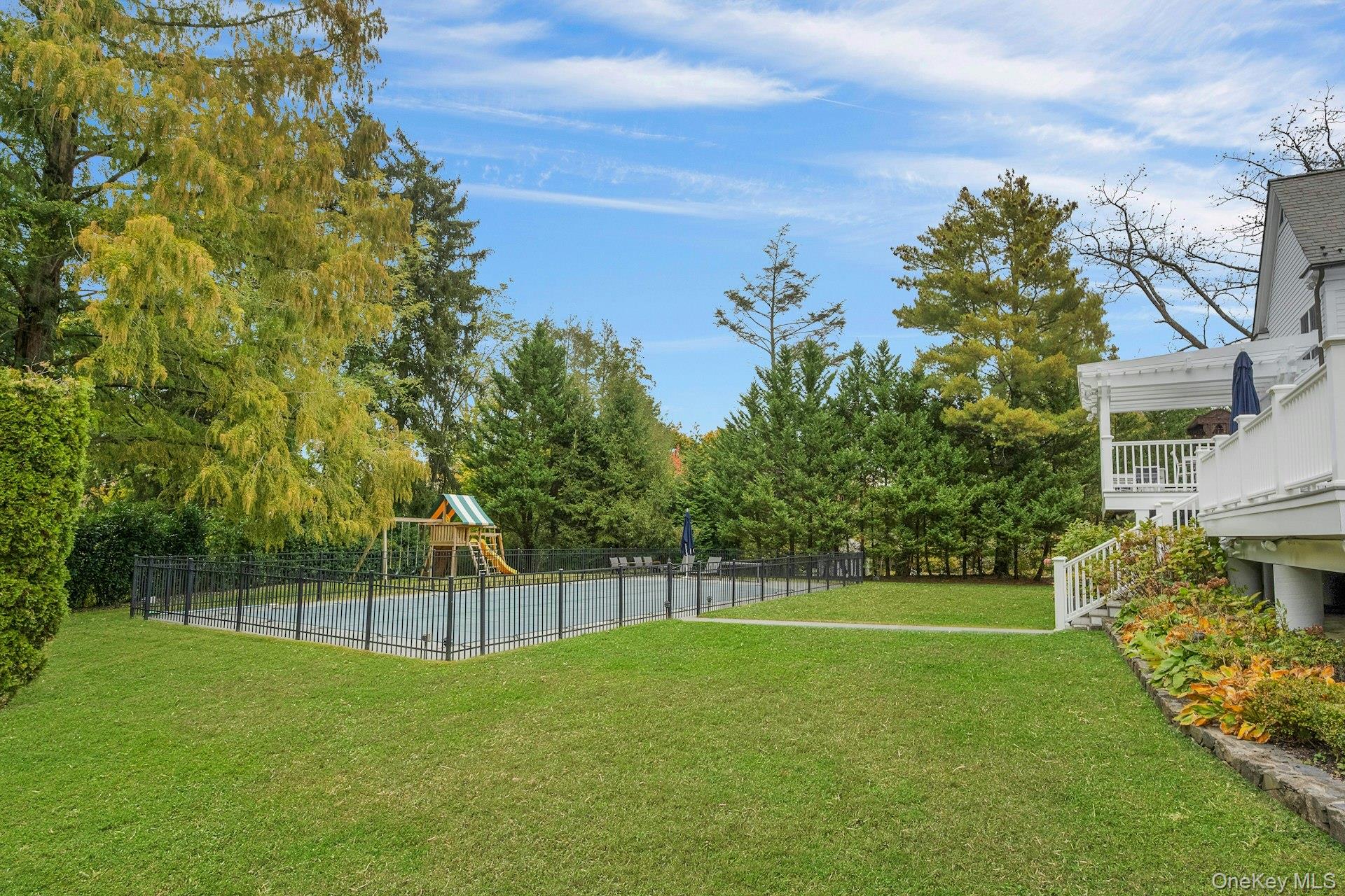 1 Garden Road Scarsdale, NY 10583 - Photo 38 of 47