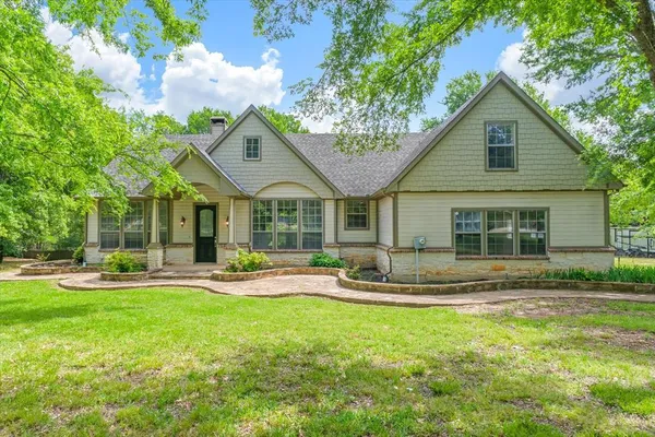 $549,500 | 2151 Meadow Way, Terrell, TX 75160