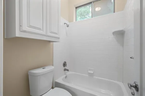 $549,500 | 2151 Meadow Way, Terrell, TX 75160