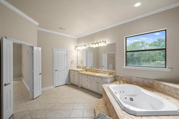 $549,500 | 2151 Meadow Way, Terrell, TX 75160