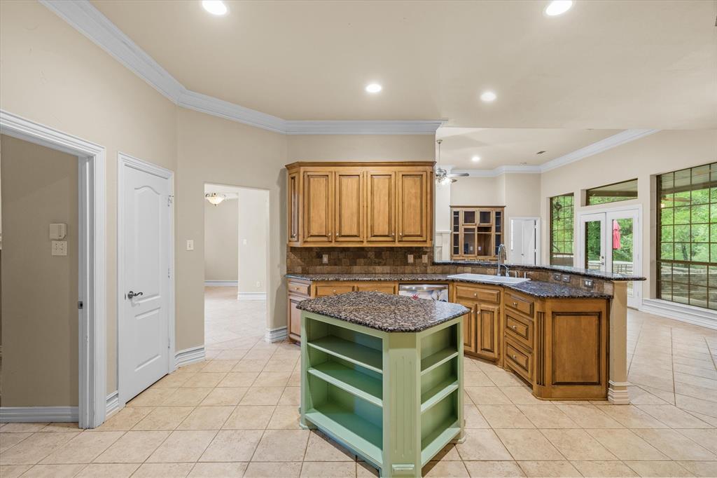 2151 Meadow Way Terrell, TX 75160 - Photo 23 of 34