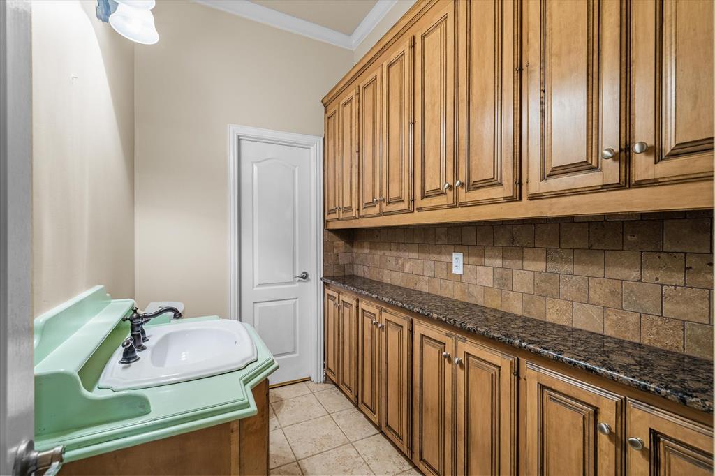 2151 Meadow Way Terrell, TX 75160 - Photo 24 of 34