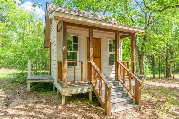 $549,500 | 2151 Meadow Way, Terrell, TX 75160