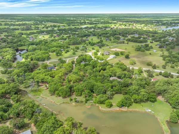 $549,500 | 2151 Meadow Way, Terrell, TX 75160