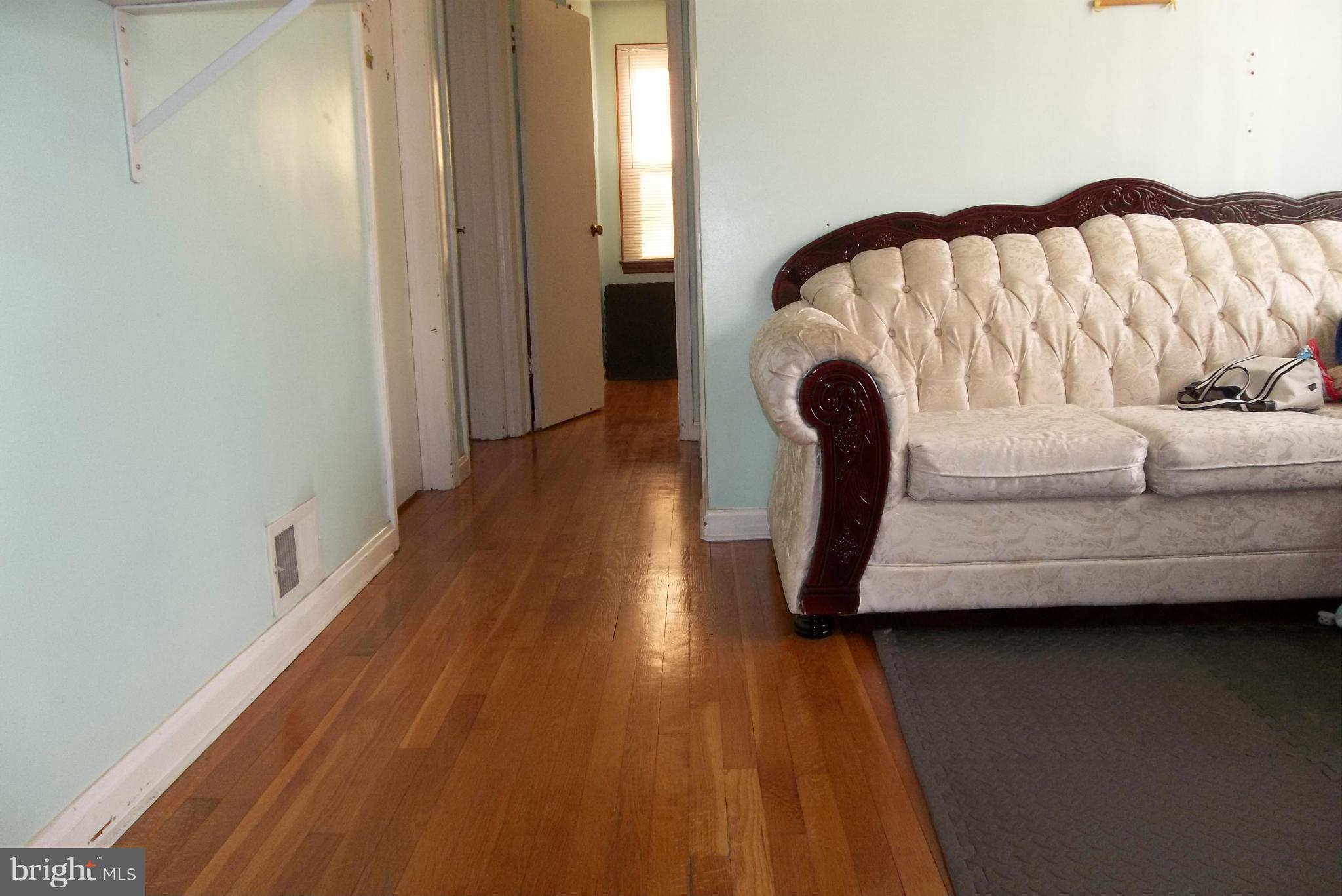 5011 Edgewood Road College Park, MD 20740 - Photo 15 of 15 Hallway