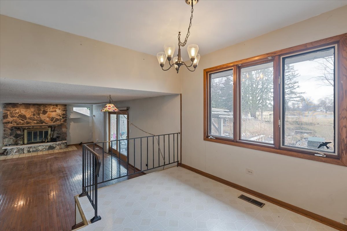 2939 East Hickory Lane Crete, IL 60417 - Photo 18 of 39