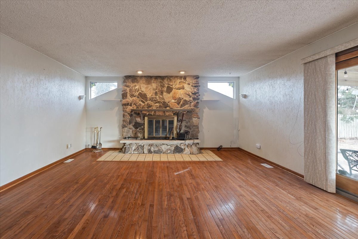 2939 East Hickory Lane Crete, IL 60417 - Photo 19 of 39