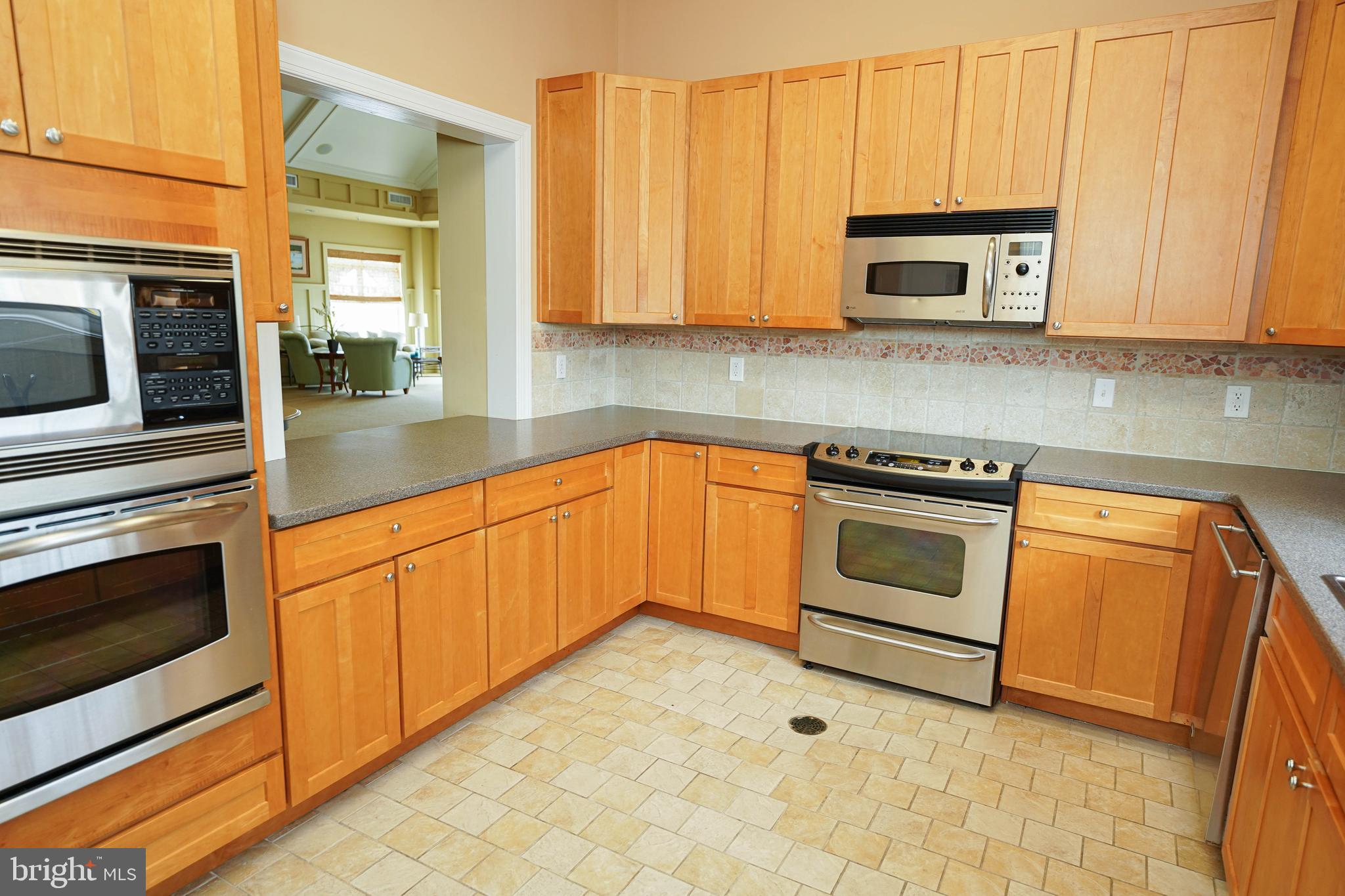 12155 Snug Harbor Road Berlin, MD 21811 - Photo 57 of 77 CLUBHOUSE kitchen