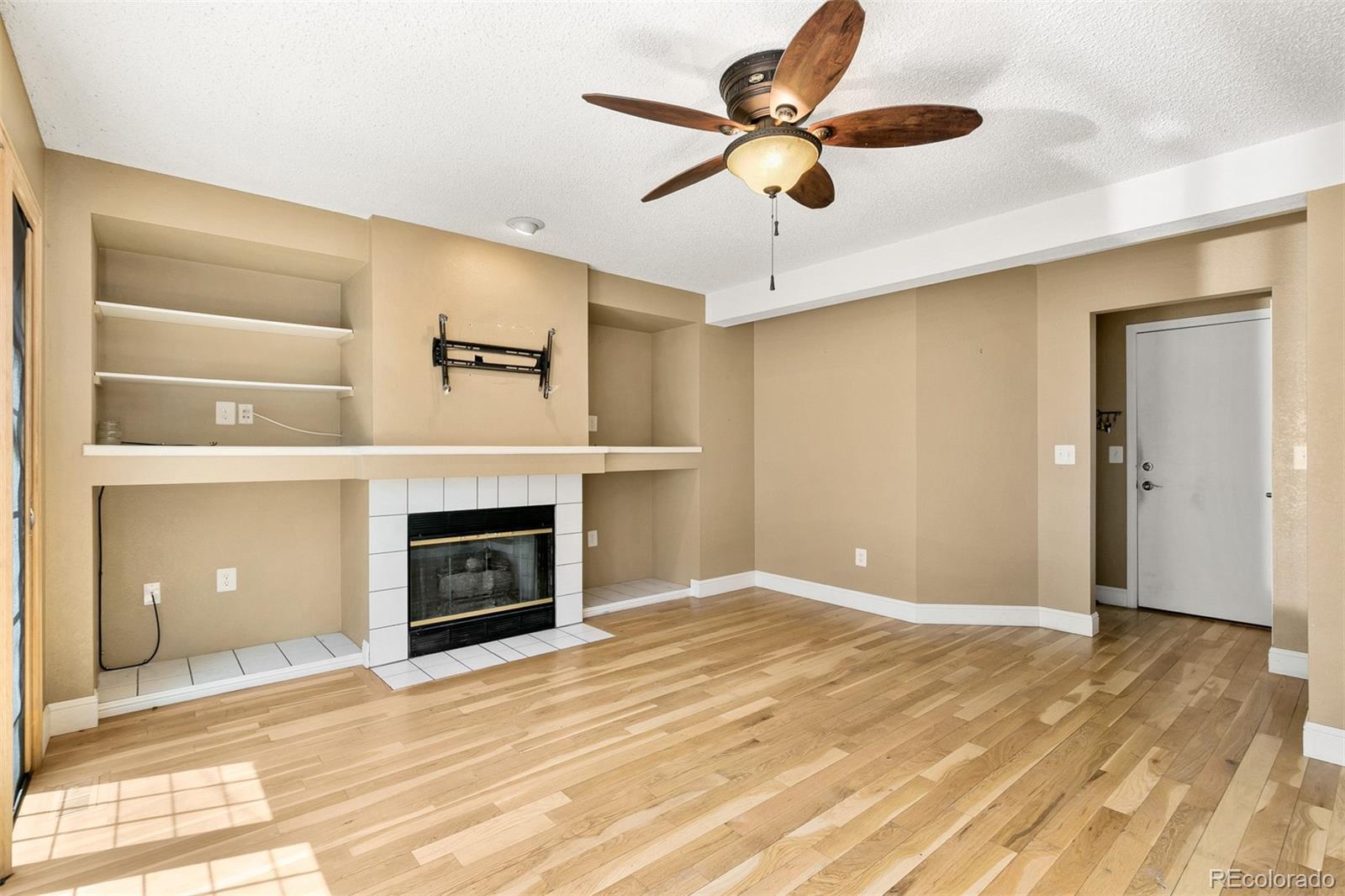 5542 Wickerdale Place Highlands Ranch, CO 80130 - Photo 11 of 28