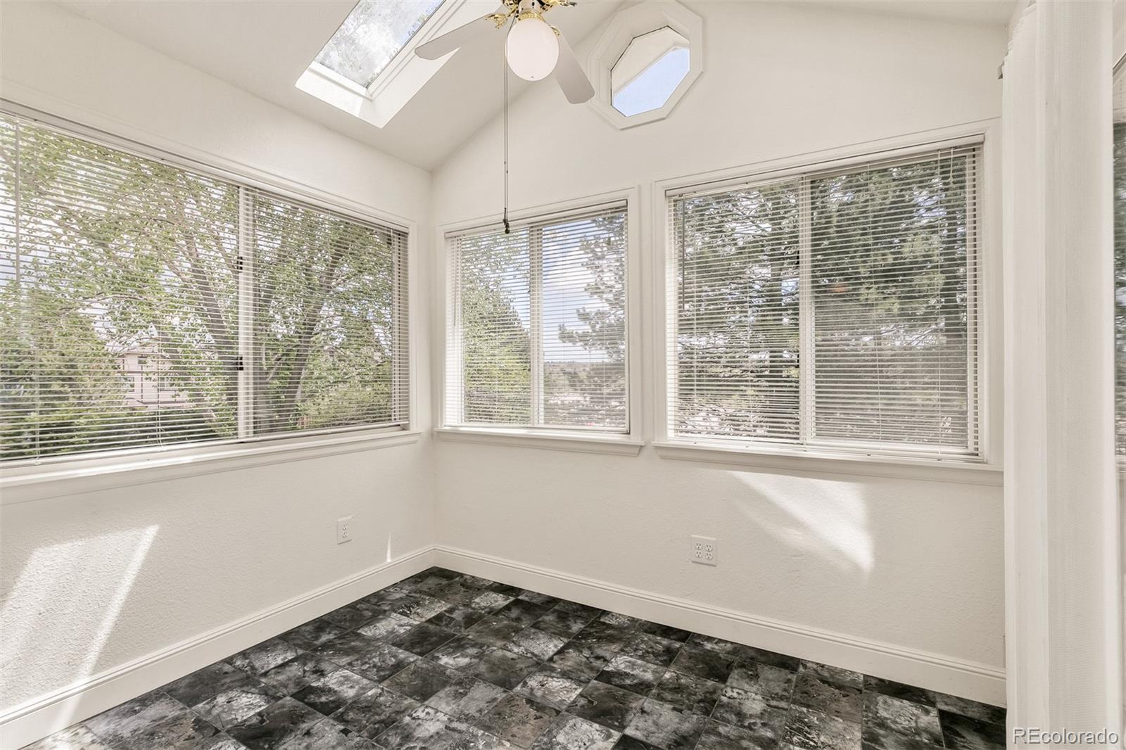 5542 Wickerdale Place Highlands Ranch, CO 80130 - Photo 8 of 28
