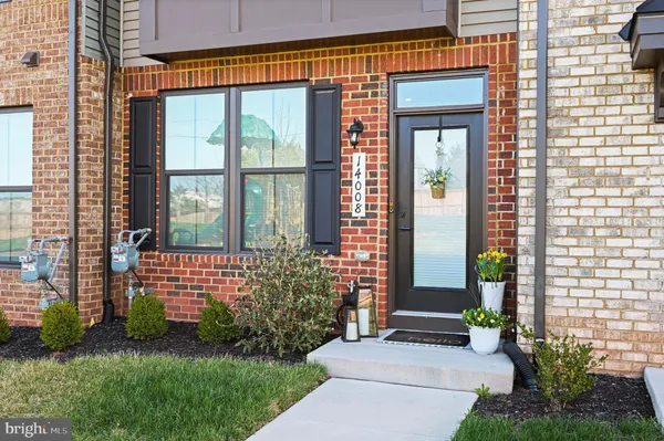 $685,000 | 14008 Airfoil Road, Herndon, VA 20171