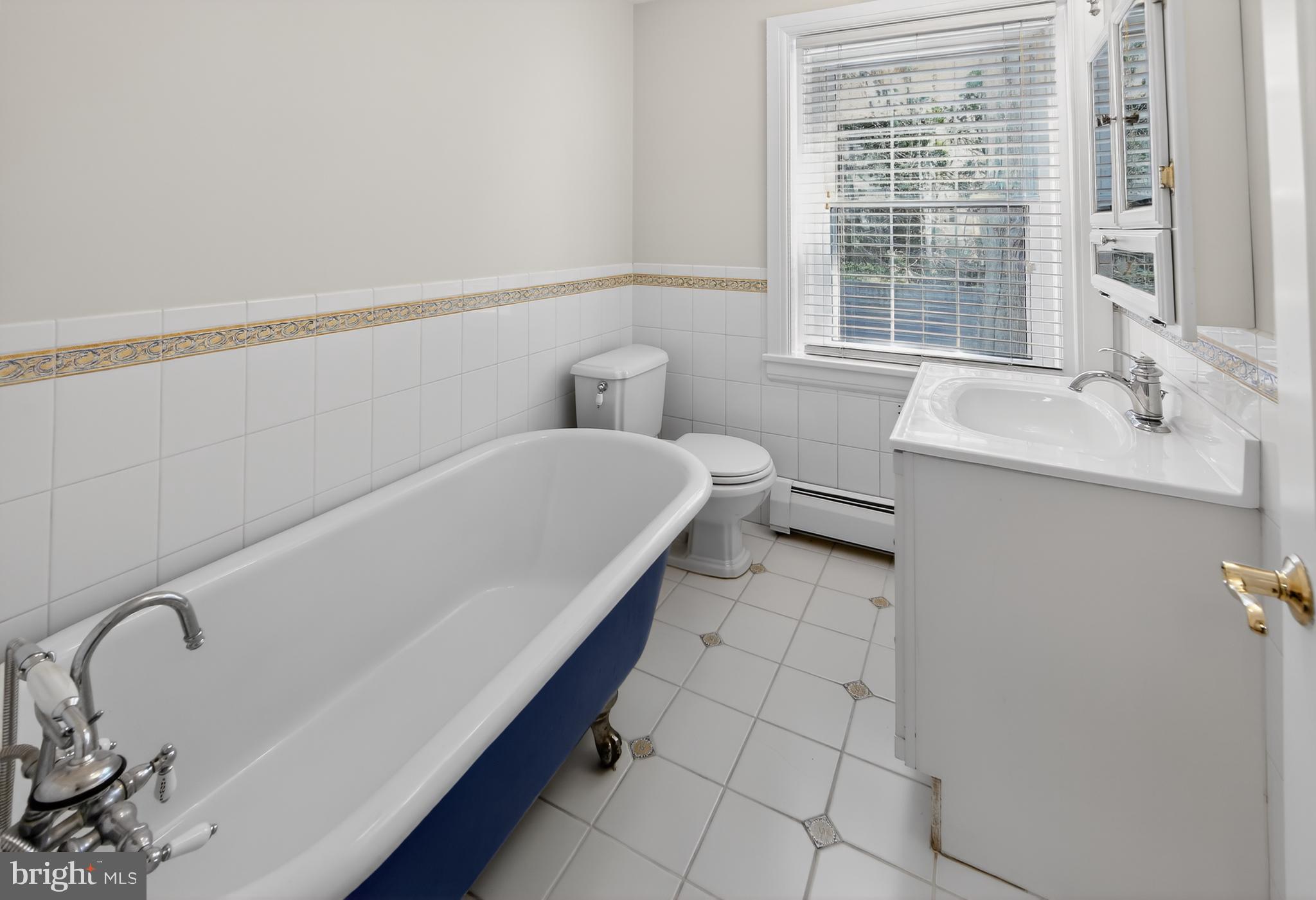 312 Conestoga Road Wayne, PA 19087 - Photo 28 of 53 Hall Bath