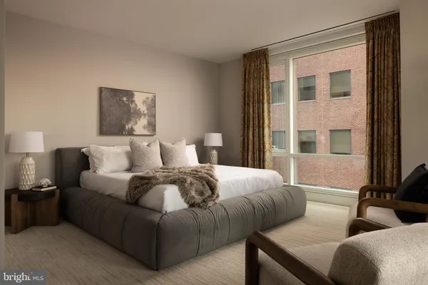 $3,150,000 | 500 Walnut Street, Unit 701, Philadelphia, PA 19106