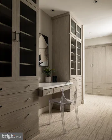 $3,150,000 | 500 Walnut Street, Unit 701, Philadelphia, PA 19106