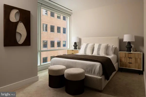 $3,150,000 | 500 Walnut Street, Unit 701, Philadelphia, PA 19106