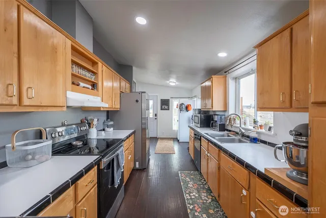 $409,000 | 10264 Dune Lake Loop Southeast, Moses Lake, WA 98837