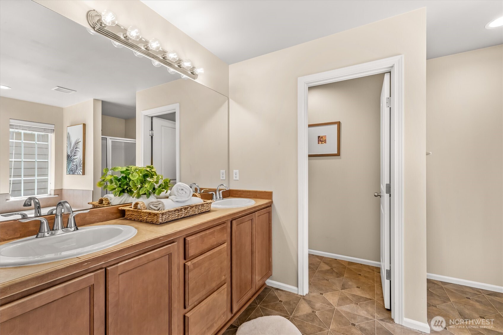 18307 38th Drive Southeast Bothell, WA 98012 - Photo 27 of 39